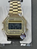 独家实拍图 卡西欧Casio小方块小金表