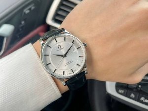 白 金 钢带+20 欧米茄-Omega精品男士腕表 经典大三针设计 绅士风范 卓越品质 热卖全城 采用全自动机械机芯 顶级316精钢表壳 进口小牛皮表带 矿物质
