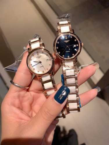 白 金 钻30 珍珠贝壳面 浪琴-Longines. 最新气质女表 搭载原装进口石英机芯，珍珠贝表盘，水晶镶钻精致雅典，闪亮而不单调，316精钢表壳 ，尺寸30