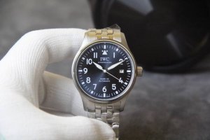 马克升级版旋转把头到货 DDD 最新款万国飞行员系列马克20 匠心制作 强烈推荐 马克二十 蓝Iw328203 绿Iw328205 黑Iw328201腕表，隆重