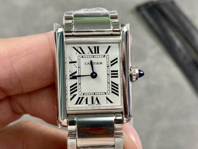 Dr 卡地亚 新款坦克 小号22Mm DDD