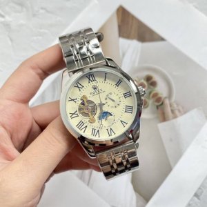 皮带 钢带白 ，金 黑 品牌：劳力士坨飞轮，2表带：意大利小牛皮 316L精钢表带，尺寸：表径42Mm，厚度11Mm，自动机械正品一比一开模，超薄陀飞轮机芯，机