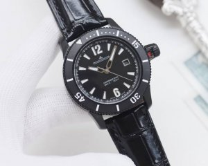 尊享价： 品牌：积家-Jaeger-Lecoultre 类型：男士腕表 壳套：顶级版316精钢l 表带：进口小牛皮表带 机芯：全自动机械机芯 镜面：矿物质防刮镜