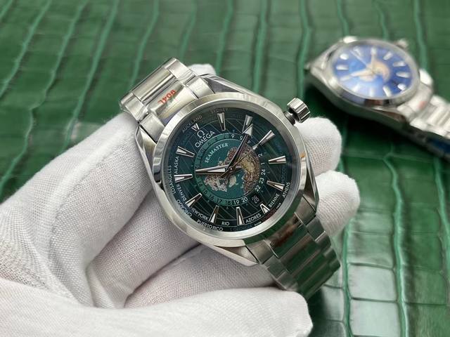 Jh出品欧米伽海马150米系列Aqua Terra世界时腕表 经问世便风靡全球一直受青睐有加！今年推出的全新Aqua Terra世界时腕表延续了前作的精湛工艺和